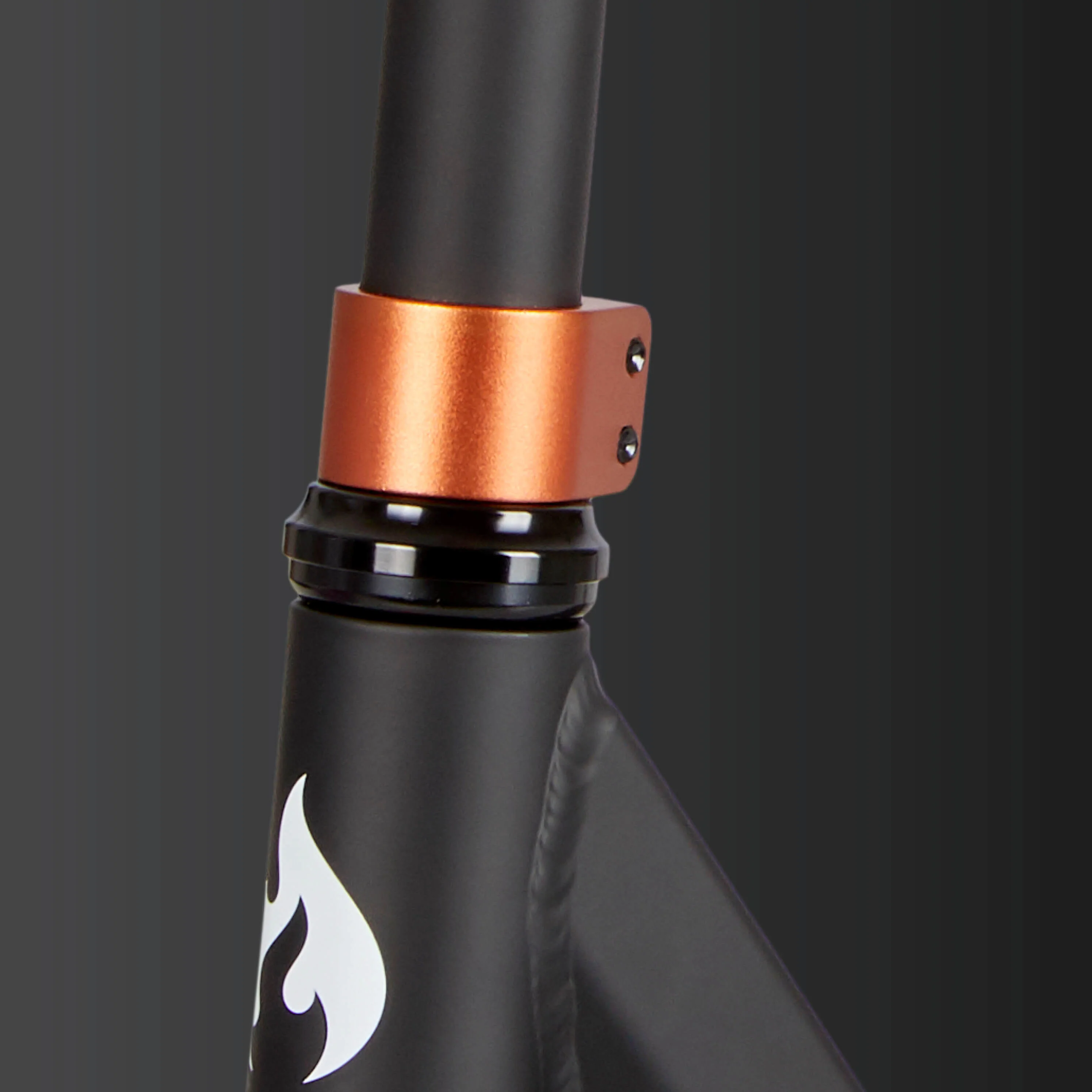 Chilli Base Stunt Scooter: Orange - Image 9