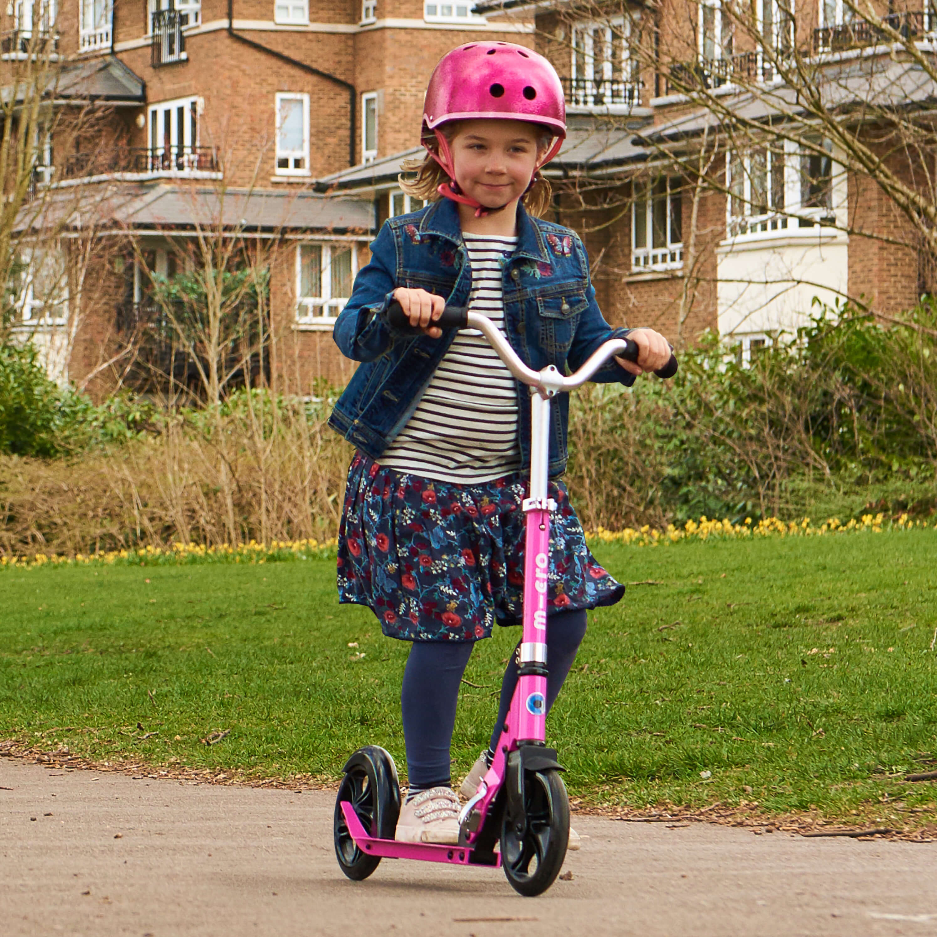 Micro Cruiser: Pink - Image 7